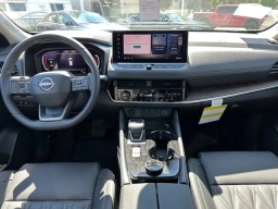 Nissan Rogue Platinum AWD 2026
