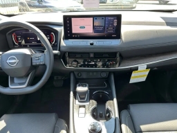Nissan Rogue Platinum AWD 2026