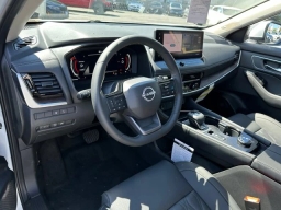 Nissan Rogue Platinum AWD 2026