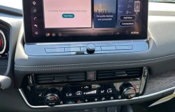Nissan Rogue Platinum AWD 2026