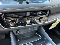 Nissan Rogue Platinum AWD 2026