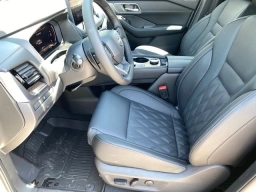 Nissan Rogue Platinum AWD 2026