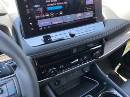 Nissan Rogue Platinum AWD 2026