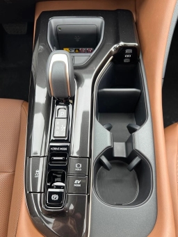 Toyota Crown Signia Limited AWD (Natl) 2026