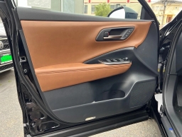 Toyota Crown Signia Limited AWD (Natl) 2026