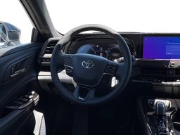 Toyota Crown Signia XLE AWD (Natl) 2026