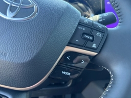 Toyota Crown Signia XLE AWD (Natl) 2026