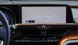 Toyota Crown Signia Limited AWD (Natl) 2026