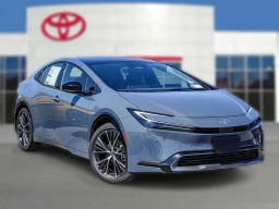 Toyota Prius XLE (Natl) 2026
