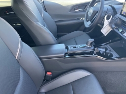 Toyota Prius Limited (Natl) 2026
