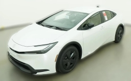 Toyota Prius LE (Natl) 2026