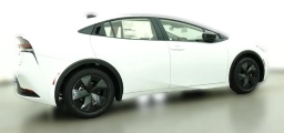Toyota Prius LE (Natl) 2026