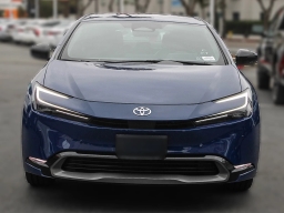 Toyota Prius XLE (Natl) 2026