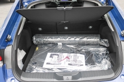 Toyota Prius XLE (Natl) 2026