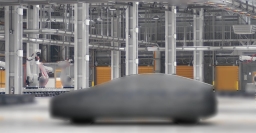 Toyota Prius XLE (Natl) 2026