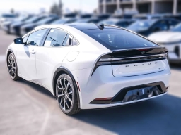 Toyota Prius Plug-In Hybrid XSE Premium (Natl) 2026