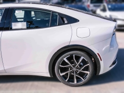 Toyota Prius Plug-In Hybrid XSE Premium (Natl) 2026