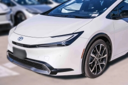 Toyota Prius Plug-In Hybrid XSE Premium (Natl) 2026