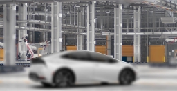 Toyota Prius Plug-In Hybrid XSE Premium (Natl) 2026