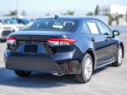 Toyota Corolla LE CVT (Natl) 2026