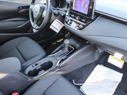 Toyota Corolla LE CVT (Natl) 2026