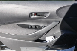 Toyota Corolla LE CVT (Natl) 2026