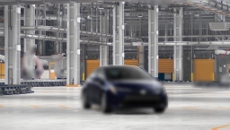 Toyota Corolla Hybrid LE FWD (Natl) 2026