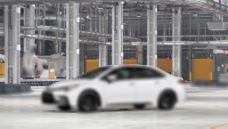 Toyota Corolla Hybrid SE FWD (Natl) 2026