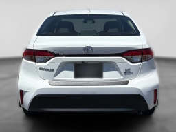 Toyota Corolla Hybrid LE FWD (Natl) 2026