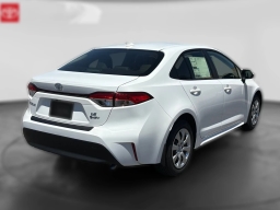 Toyota Corolla Hybrid LE FWD (Natl) 2026