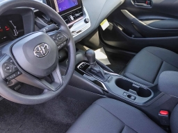 Toyota Corolla Hybrid LE FWD (Natl) 2026