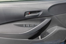 Toyota Corolla Hybrid LE FWD (Natl) 2026