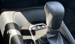 Toyota Corolla Hybrid LE FWD (Natl) 2026