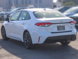Toyota Corolla Hybrid SE FWD (Natl) 2026