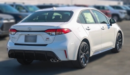 Toyota Corolla Hybrid SE FWD (Natl) 2026