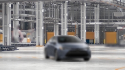 Toyota Corolla Hybrid LE FWD (Natl) 2026
