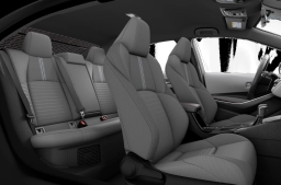 Toyota Corolla Hybrid SE FWD (Natl) 2025