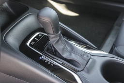 Toyota Corolla Hybrid LE FWD (Natl) 2026