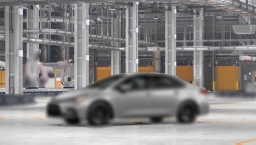 Toyota Corolla Hybrid SE FWD (Natl) 2026
