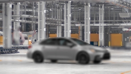 Toyota Corolla Hybrid SE FWD (Natl) 2026