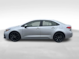 Toyota Corolla Hybrid SE AWD (Natl) 2026