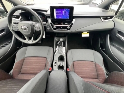 Toyota Corolla Hybrid SE AWD (Natl) 2026