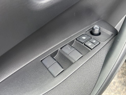 Toyota Corolla Hybrid SE AWD (Natl) 2026