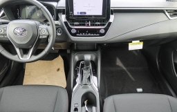 Toyota Corolla SE CVT (Natl) 2026