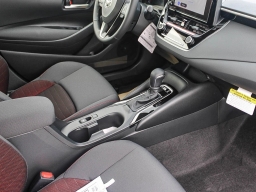 Toyota Corolla SE CVT (Natl) 2026