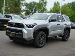 Toyota 4Runner SR5 2WD (Natl) 2026