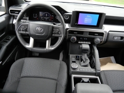 Toyota 4Runner SR5 2WD (Natl) 2026