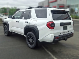 Toyota 4Runner SR5 2WD (SE) 2026