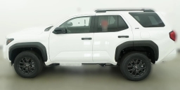 Toyota 4Runner SR5 2WD (Natl) 2026
