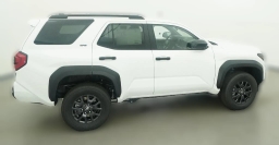 Toyota 4Runner SR5 2WD (Natl) 2026